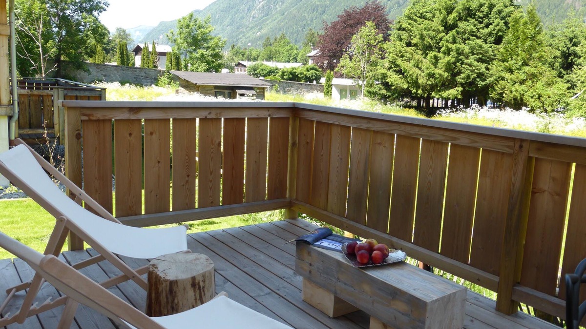 Chamonix City Centre Ski Chalet | Chalet in a quiet location 5 minutes' walk from the town center 5 bedrooms 3 bathrooms/SDB
