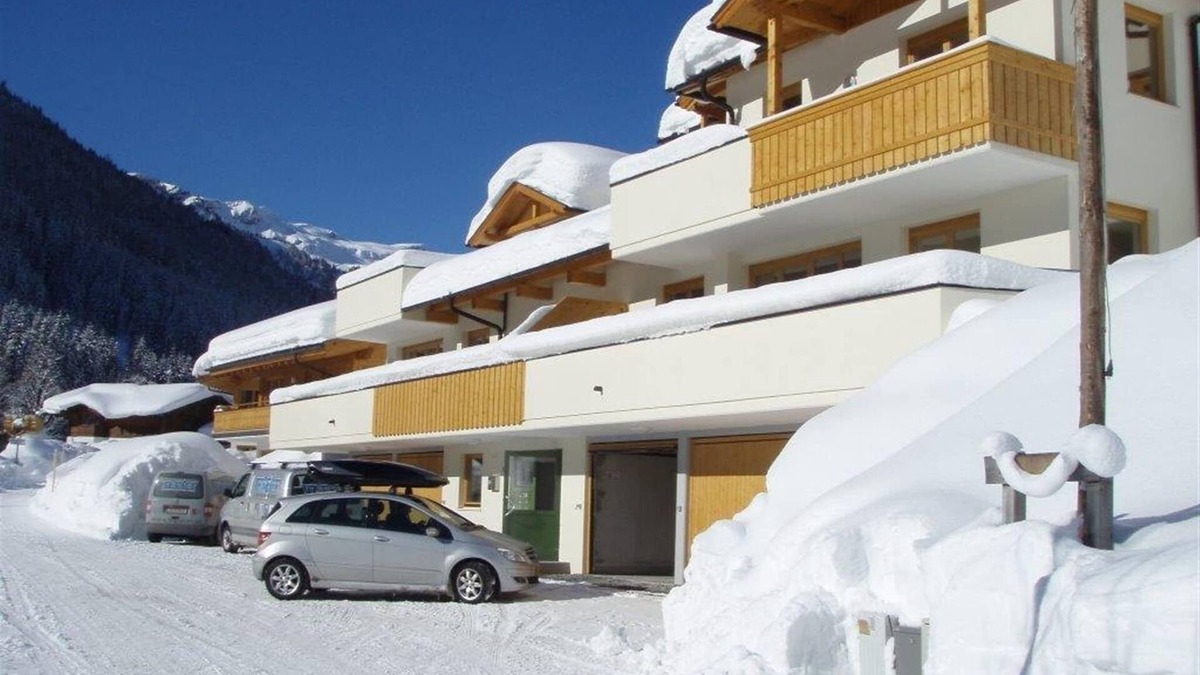 Saalbach-Hinterglemm Ski Chalet | Chalet in Saalbach near Ski Lift