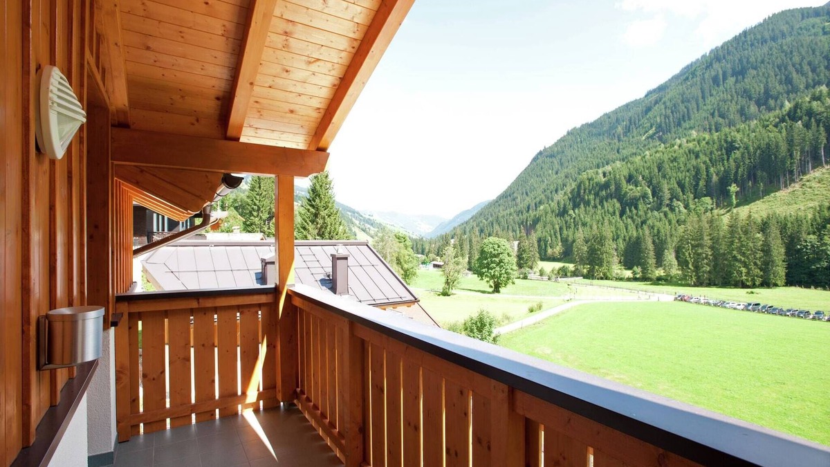 Hinterglemm Ski Chalet | Chalet in Saalbach near Ski Lift