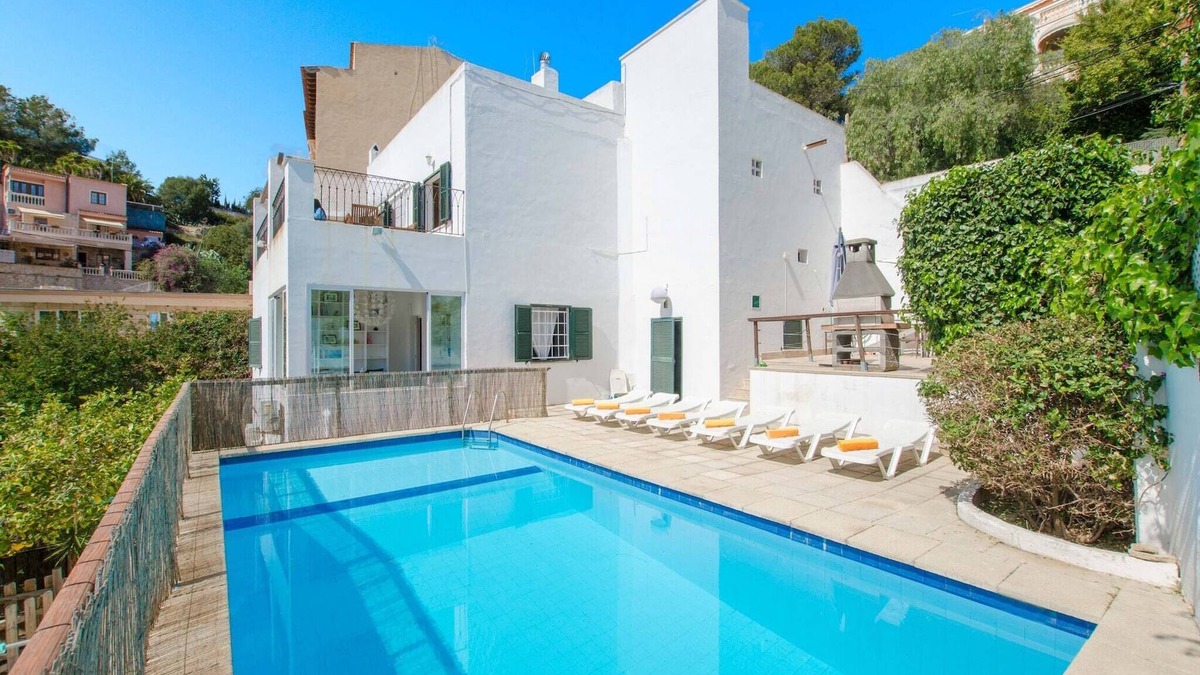 Calamayor Ski Chalet | Chalet in Cala Mayor with private pool