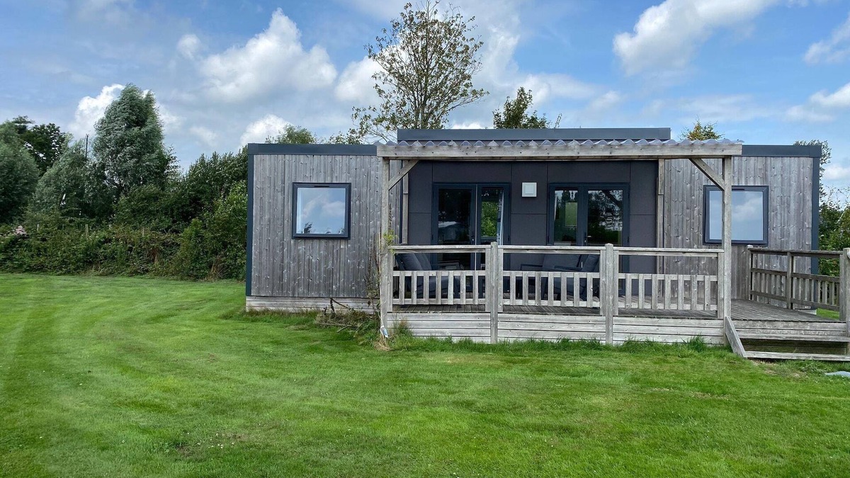 De Veenhoop Ski Chalet | Chalet in Friesland near Alde Feanen Park