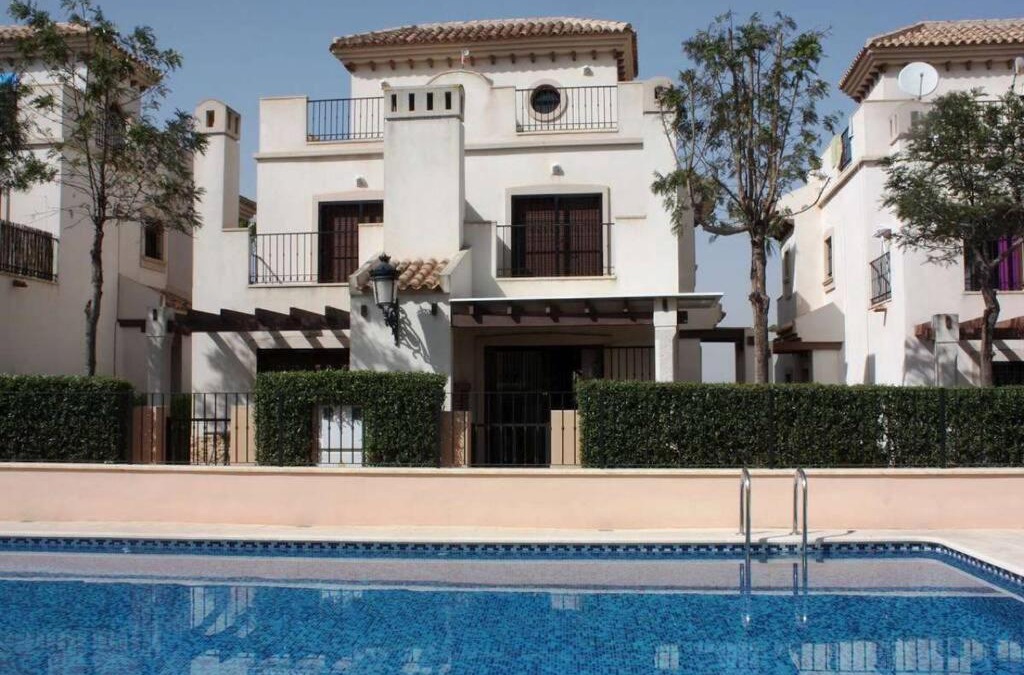 Algorfa Ski Chalet | Chalet in La Finca Golf Algorfa