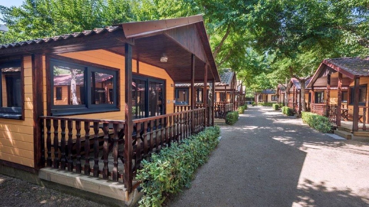 Blanes Ski Chalet | Chalet in Spain at Camping Solmar