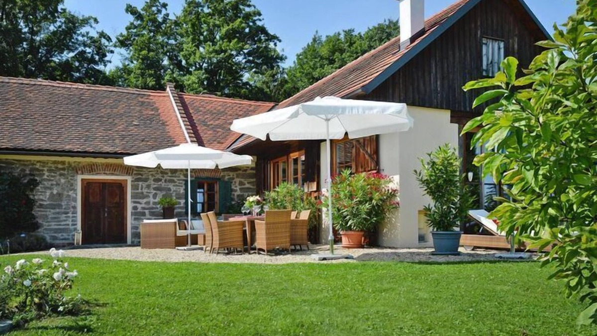 Fehring House | Chalet in Styria with Pool & Panoramic Views