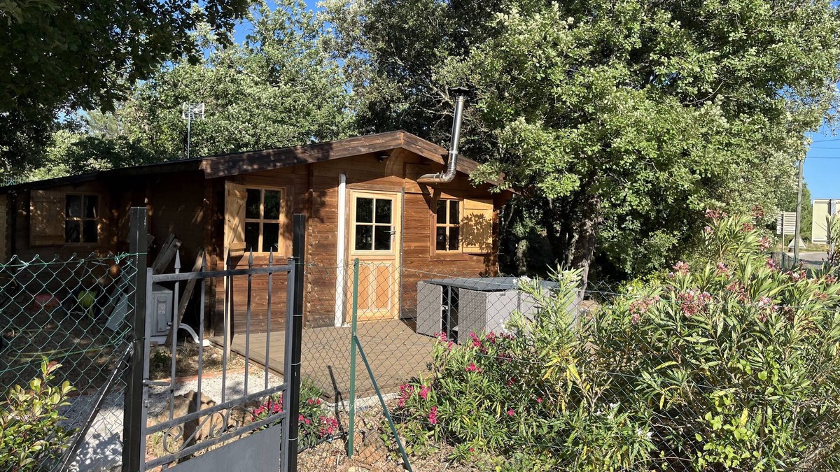 Causse-de-la-Selle Ski Chalet | Chalet in the heart of the Herault gorges