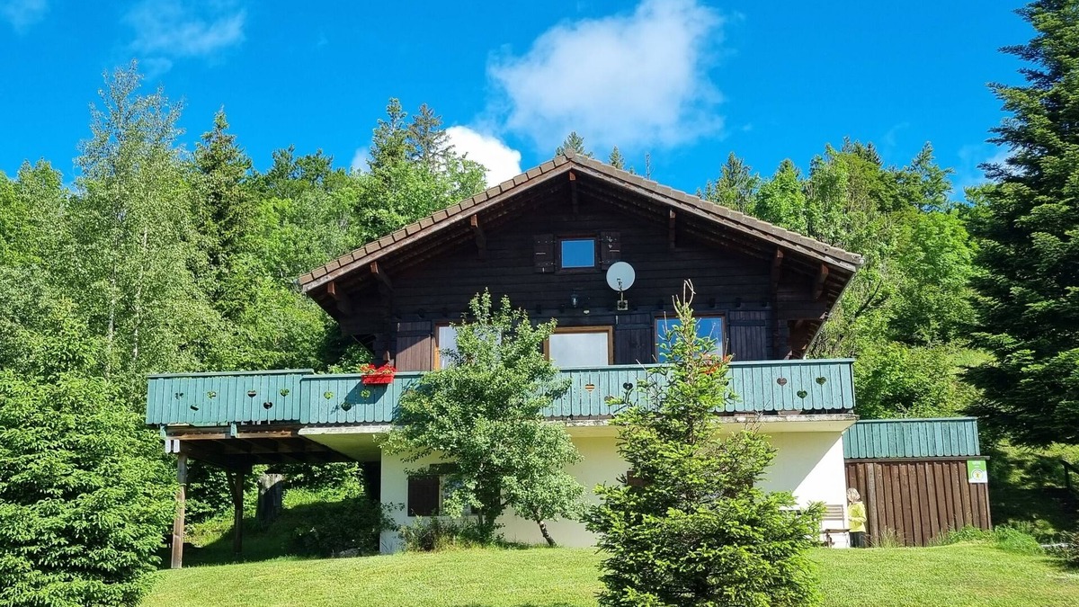 Foncine-le-Haut Ski Chalet | CHALET IN THE HEART OF THE HAUT JURA PARK