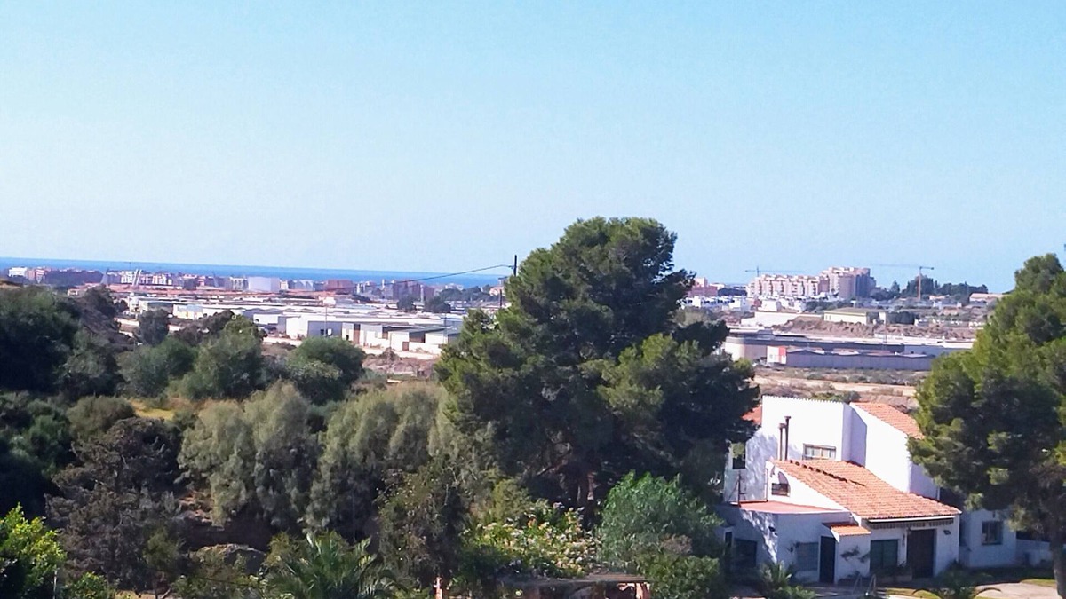 El Toyo Ski Chalet | Chalet Independiente a 5 Minutos de la Playa y Ciudad de Almería Apto Mascotas