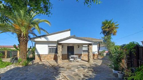 Puerto Rey House | Chalet independiente con amplio jardín y barbacoa AT - CC-00678