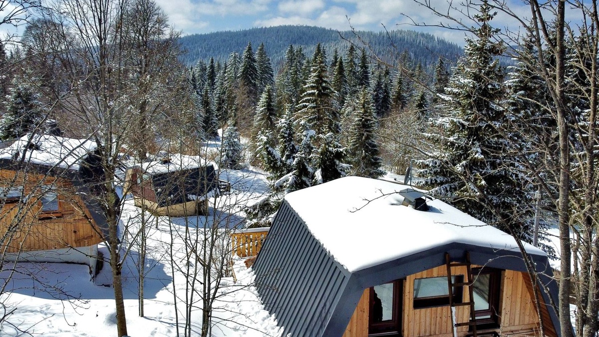 Premanon Ski Chalet | Chalet Insolite, Cocooning, Poêle à Bois et ski