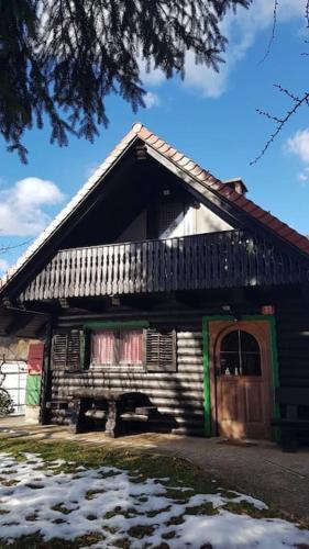 Kranj Ski Chalet | Chalet Kujavnk