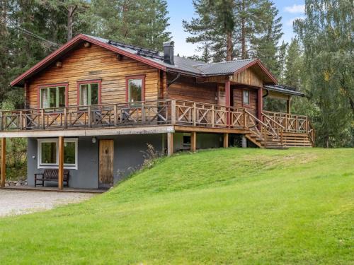 Vemhan Ski Chalet | Chalet Kvisthån Tallen by Interhome