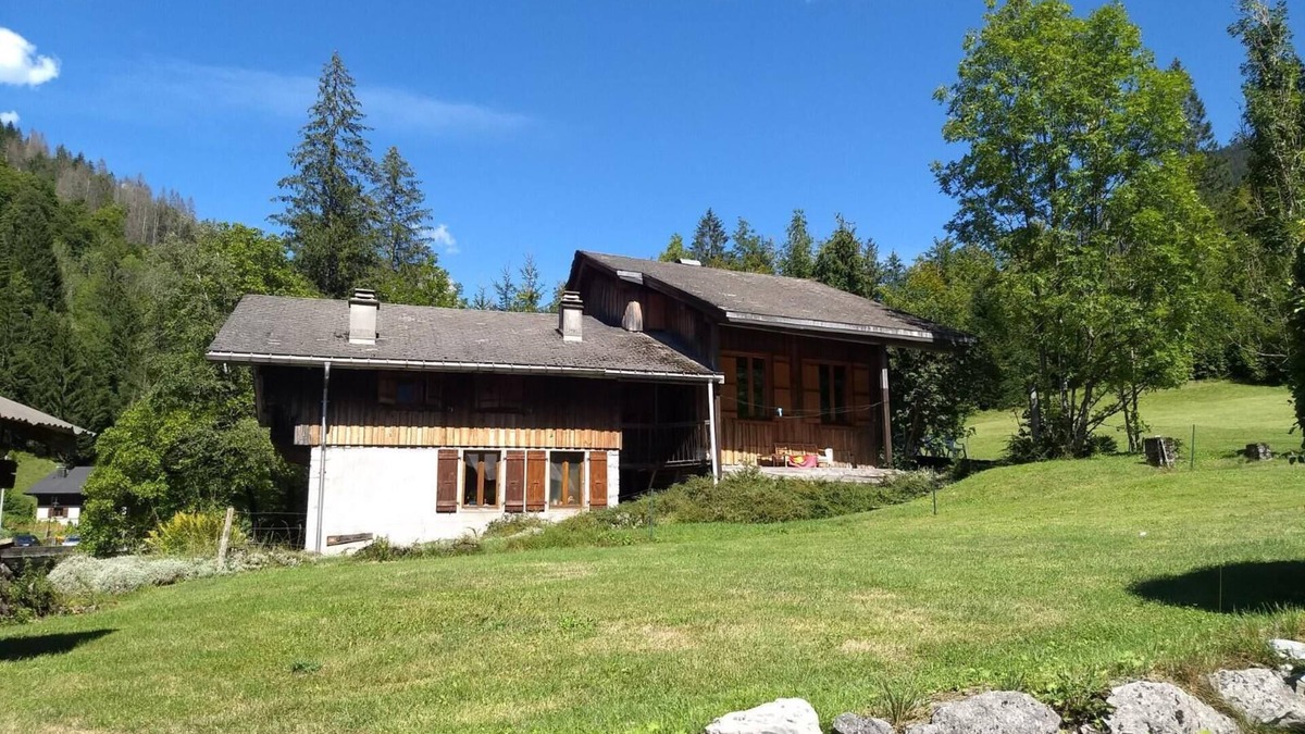 Sixt-Fer-a-Cheval Apartment | Chalet L'eau Vive, Cosy Appartement au Centre de Sixt Fer à Cheval