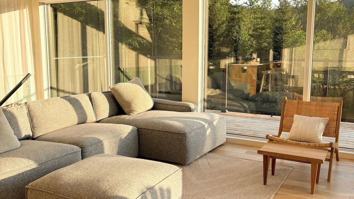 Saint-Joseph-de-la-Rive Ski Chalet | Chalet L'estuaire, Haven of peace in the forest with river views, Massif nearby!
