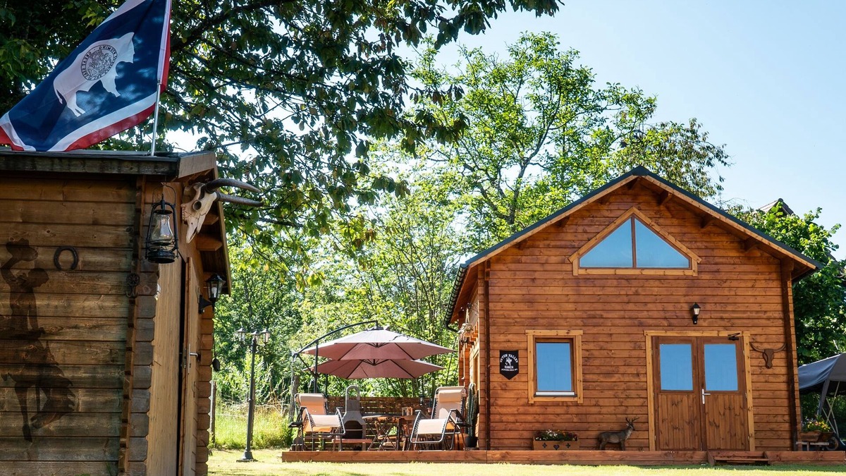 Novalaise Ski Chalet | CHALET * - LUXURY & SPA - Lac d'Aiguebelette *WYOMING LODGE*