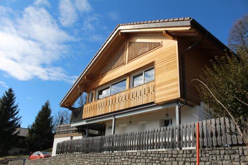 Cresuz Ski Chalet | Chalet moderne avec panorama unique en Gruyère