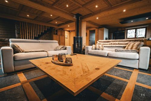 Cordon Ski Chalet | Chalet Mont Blanc - Conciergerie de la Yaute