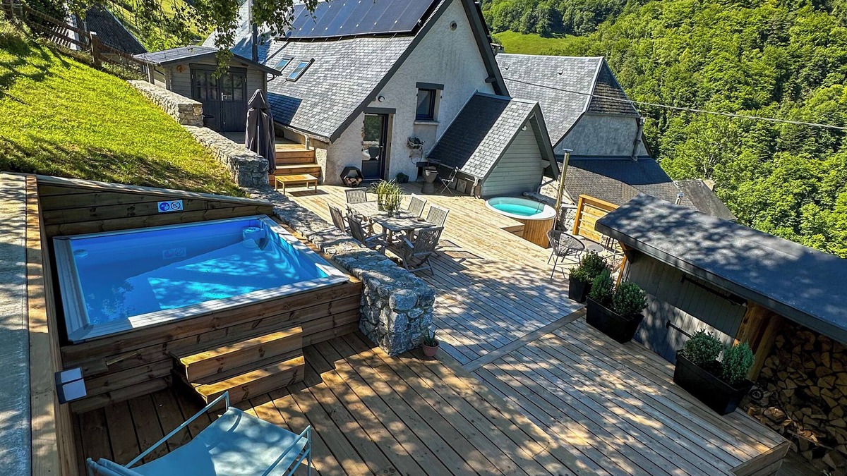 Boutx Ski Chalet | Chalet Montagne Avec Grande Terrasse et Bain Nordique à Jets