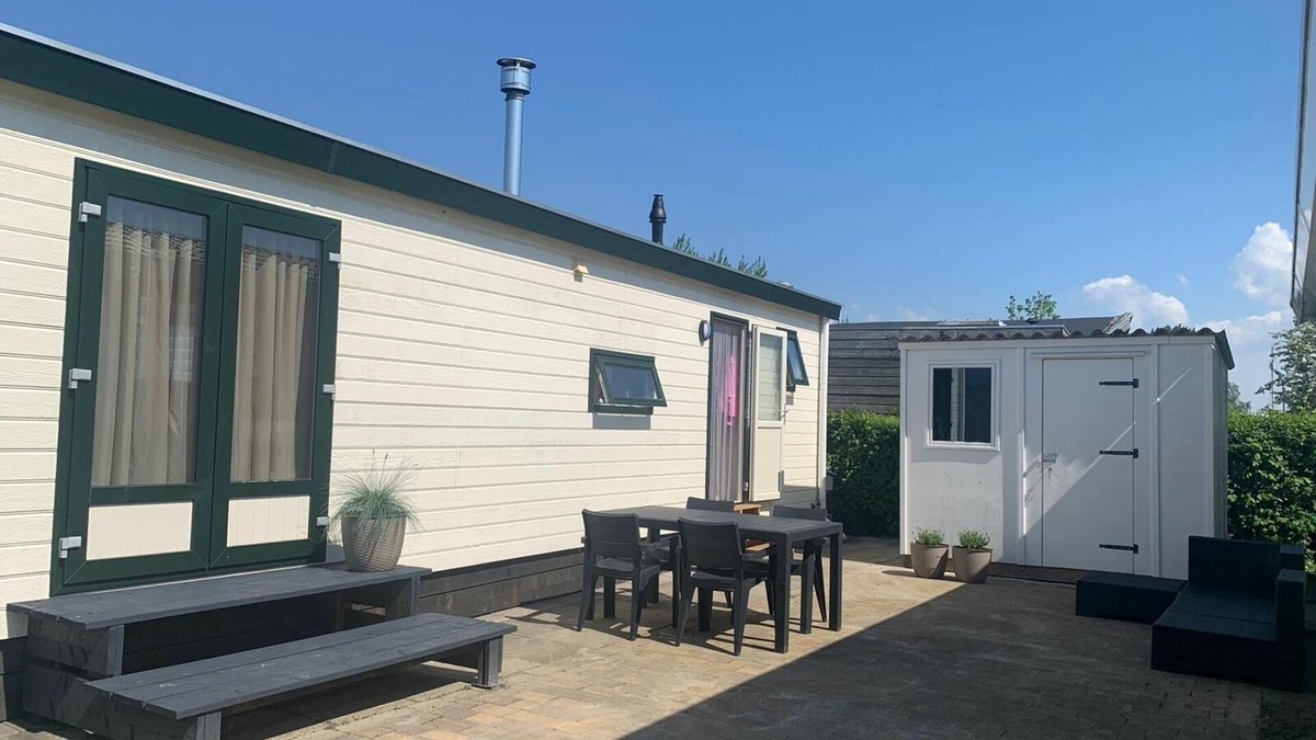Dijken Ski Chalet | Chalet nabij het water in Langweer