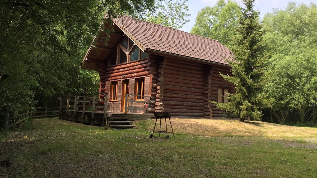 Quend Ski Chalet | Chalet near Quend Beach with Pool