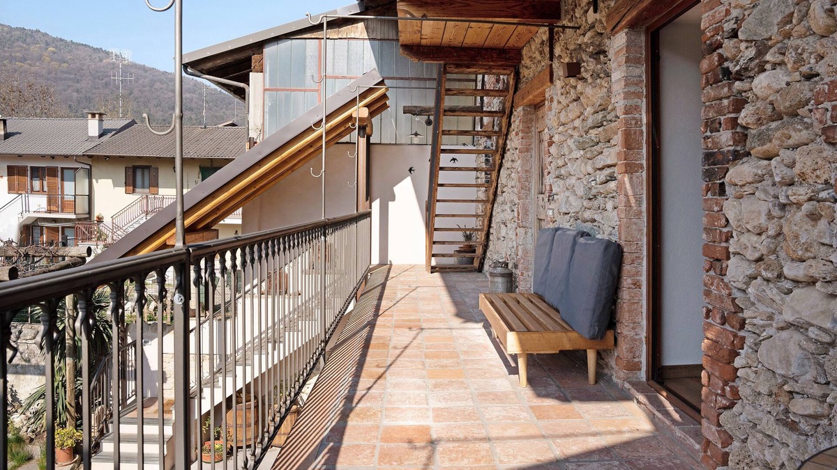 Dronero Ski Chalet | Chalet 'Nidi Di Rondine 1' with Mountain View, Private Terrace and Wi-Fi