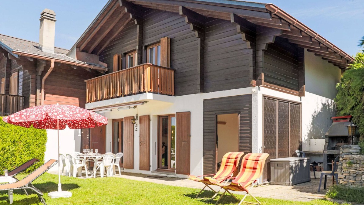 Lens House | Chalet Praline by Interhome