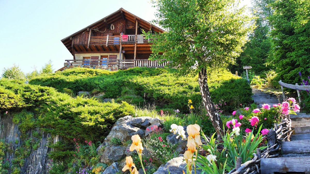Villard-Reculas Apartment | CHALET PRIVE MON REVE APPART no3 on DOMAINE ALPE D'HUEZ IN VILLARD RECULAS