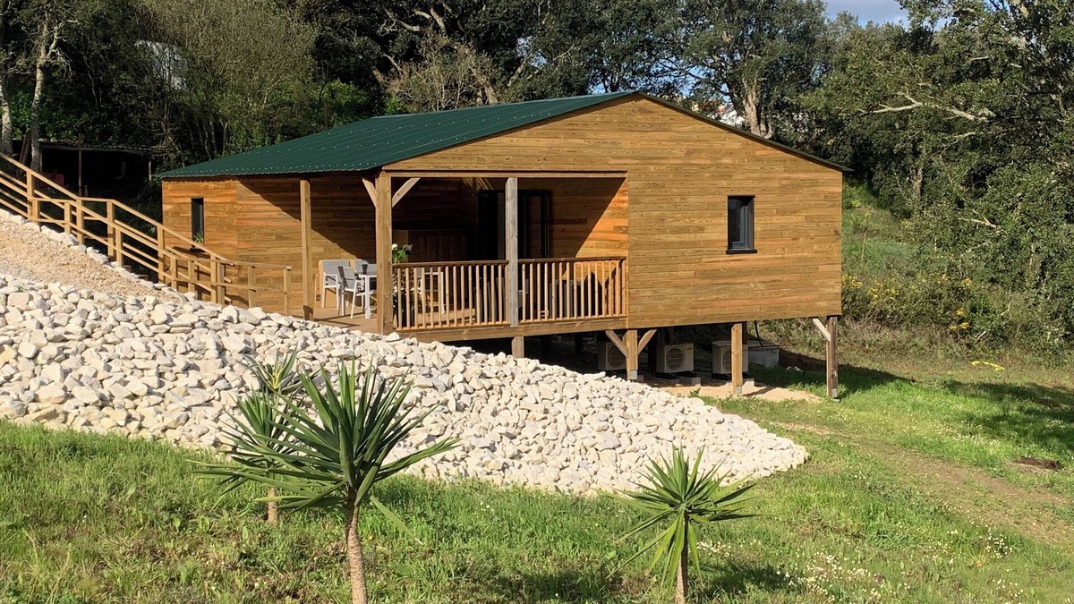 Caldas da Rainha Ski Chalet | Chalet Proche de Nazaré Portugal 4 Personnes