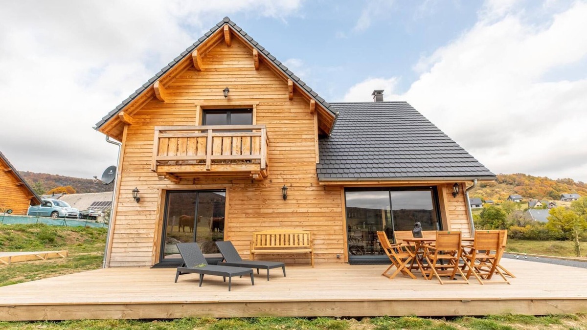 Chambon-sur-Lac House | Chalet Rose des Neiges