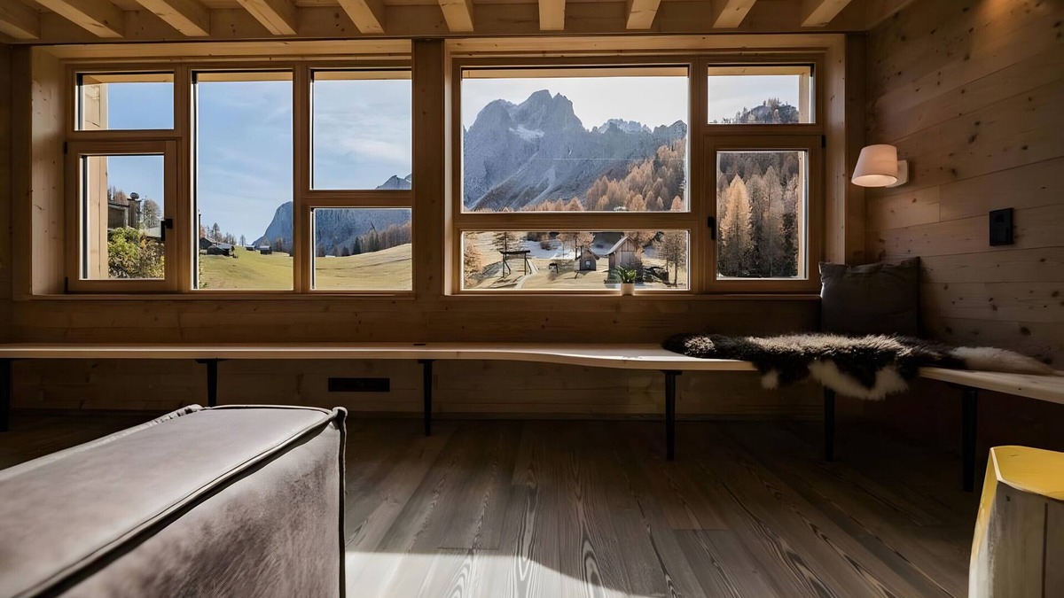 Sesto Ski Chalet | Chalet 'Rotwandwiesen 3' with Mountain View, Private Terrace and Wi-Fi