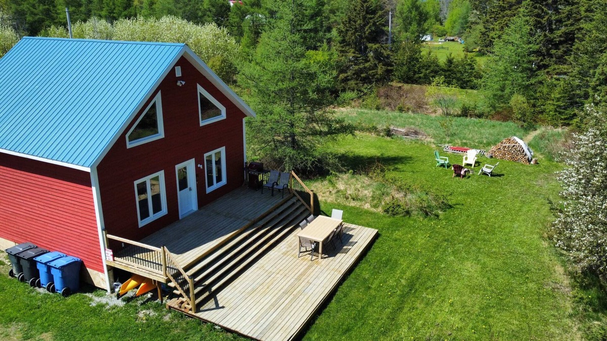 Gaspe Ski Chalet | Chalet Sans-Souci- GASPÉSIE- Bord de l'eau- Pêche