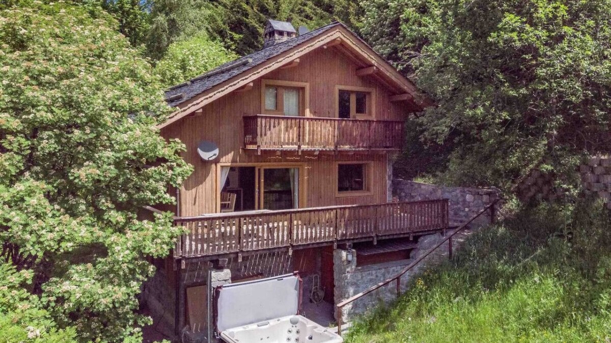 Meribel Centre Ski Chalet | Chalet ski in/out with view, fabulous location