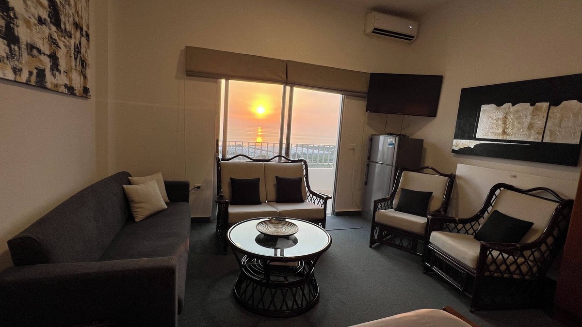 Wata Slam Apartment | Chalet studio Sea/Ocean & Mountain View peaceful 150m from the Mediterranean Sea