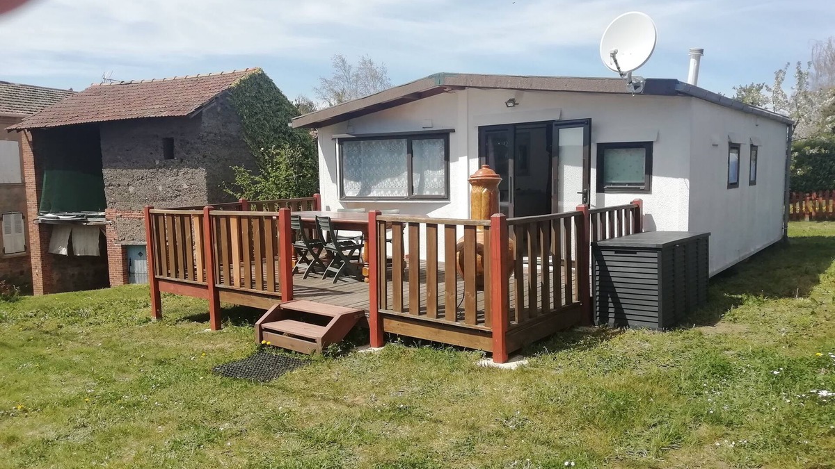 Vergongheon House | Chalet-style mobile home with 15-square-metre terrace, view of surrounding mountains