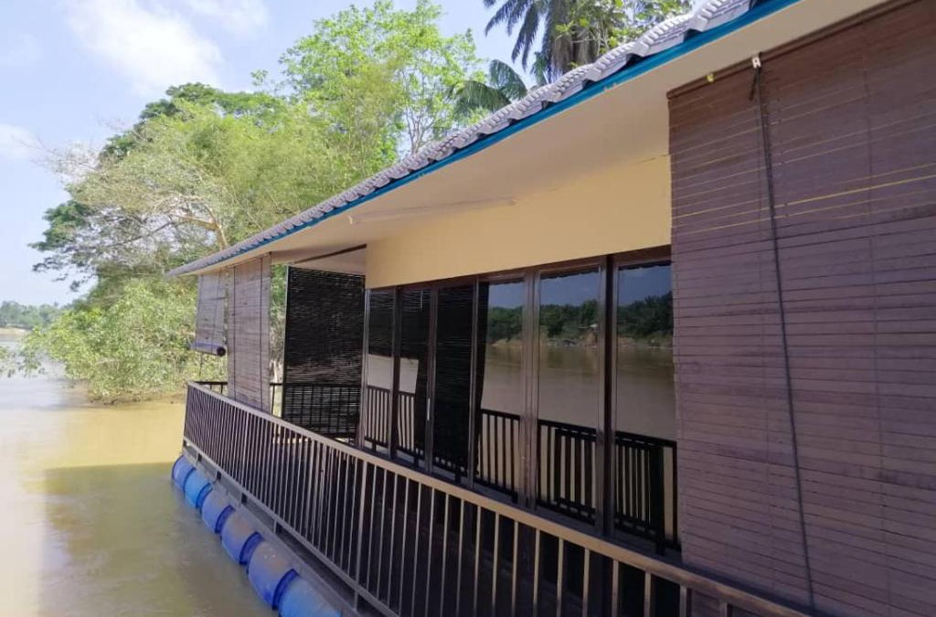 Temerloh Boat Rental | Chalet Terapung Laman Tok Ayah Temerloh