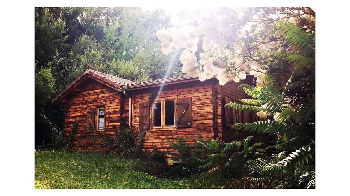 Doissat House | CHALET, The Sudrie in Black Perigord