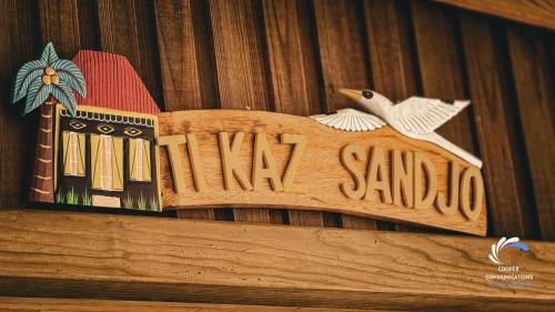 Entre-Deux Ski Chalet | Chalet Tikaz Sandjo