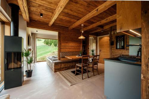 Eibiswald House | Chalet "Troadkostn" mit finnischer Panoramasauna & Edelstahl Hot Tub