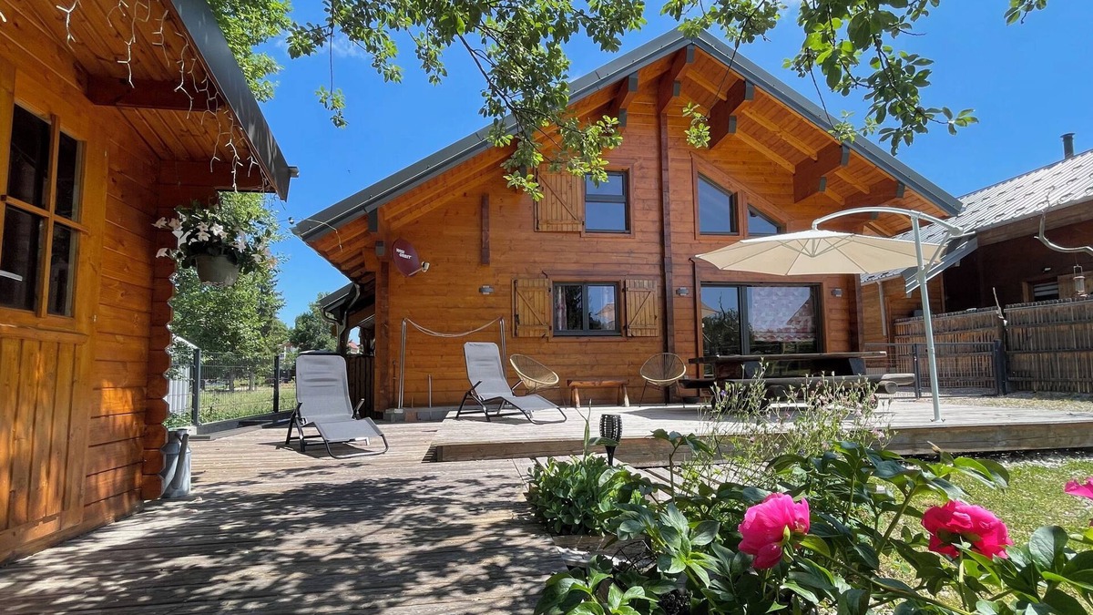 La Pesse Ski Chalet | Chalet up to 6 people