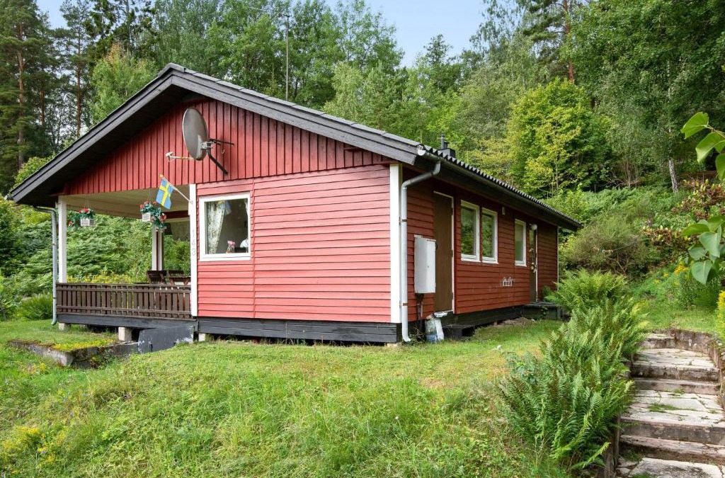 Motala Ski Chalet | Chalet Västanvik Snickarhagen by Interhome