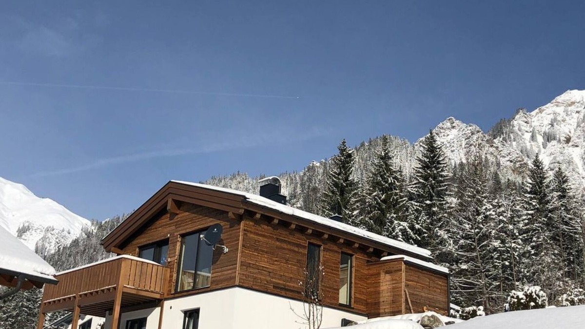 Wald am Arlberg Apartment | Chalet Waldbär, Österreich