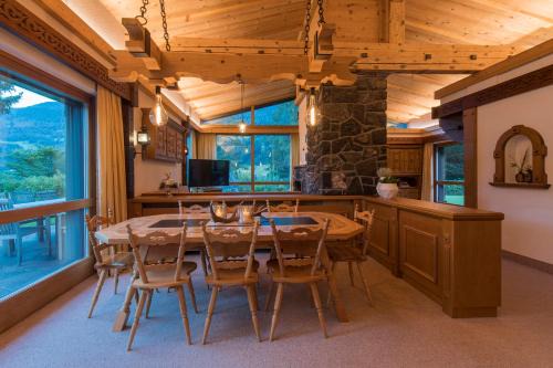 Tschagguns Ski Chalet | Chalet Waldhaus Rappakopf