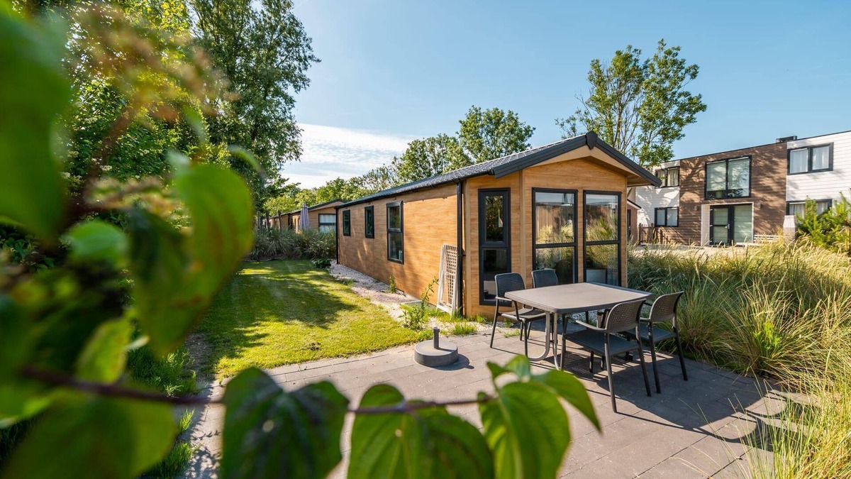 Municipality of Hellevoetsluis Ski Chalet | Chalet with 2 bedrooms