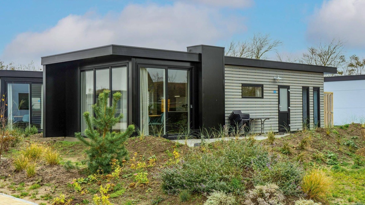 Municipality of Texel House | Chalet with 2 bedrooms and a dishwasher
