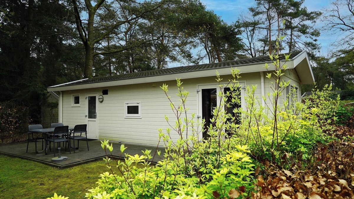 Beekbergen-Zuid House | Chalet with 2 bedrooms and a terrace