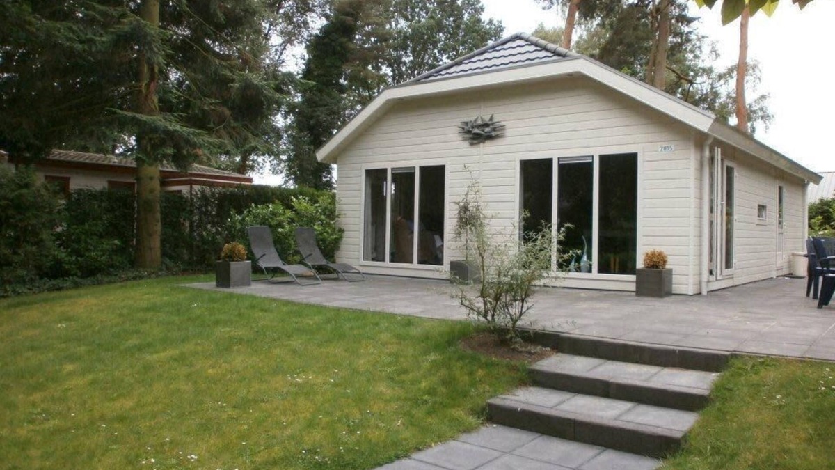 Lochem House | Chalet with 2 bedrooms and patio