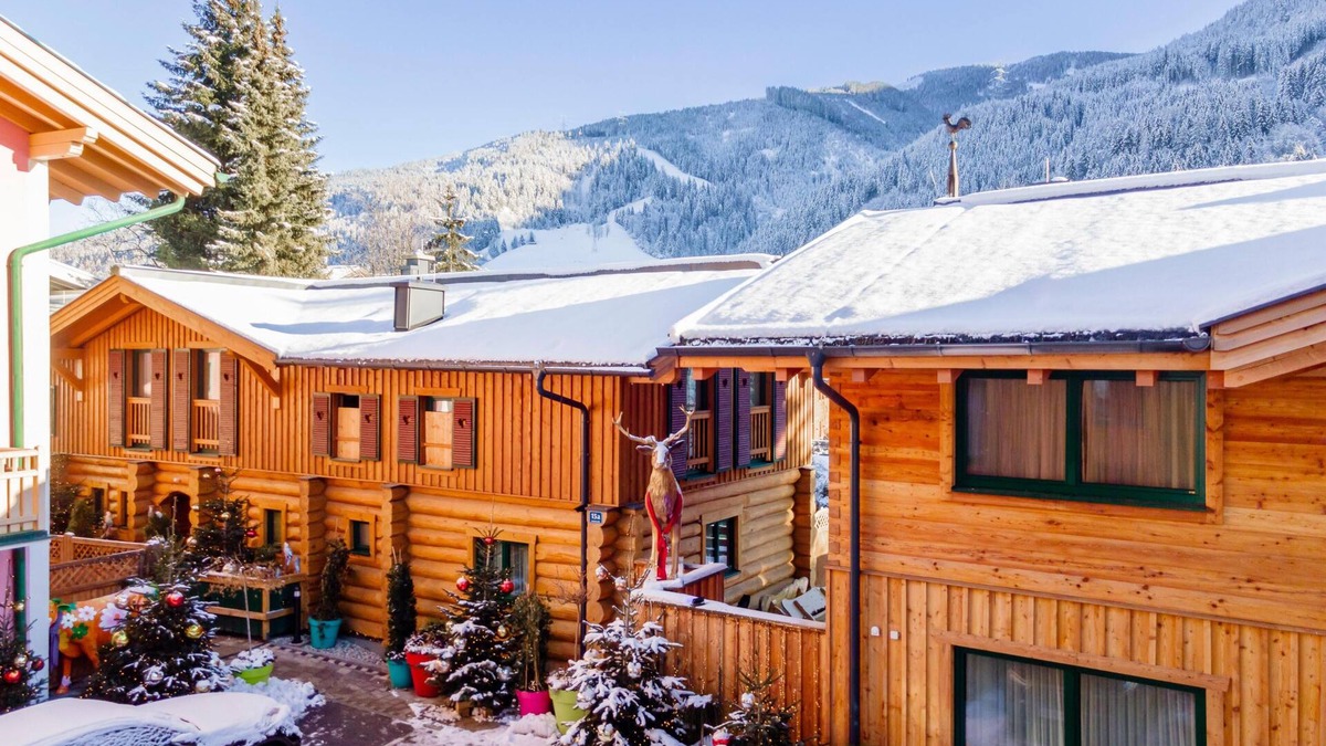 Kaprun Ski Chalet | Chalet with 2 bunks in the heart of Kaprun
