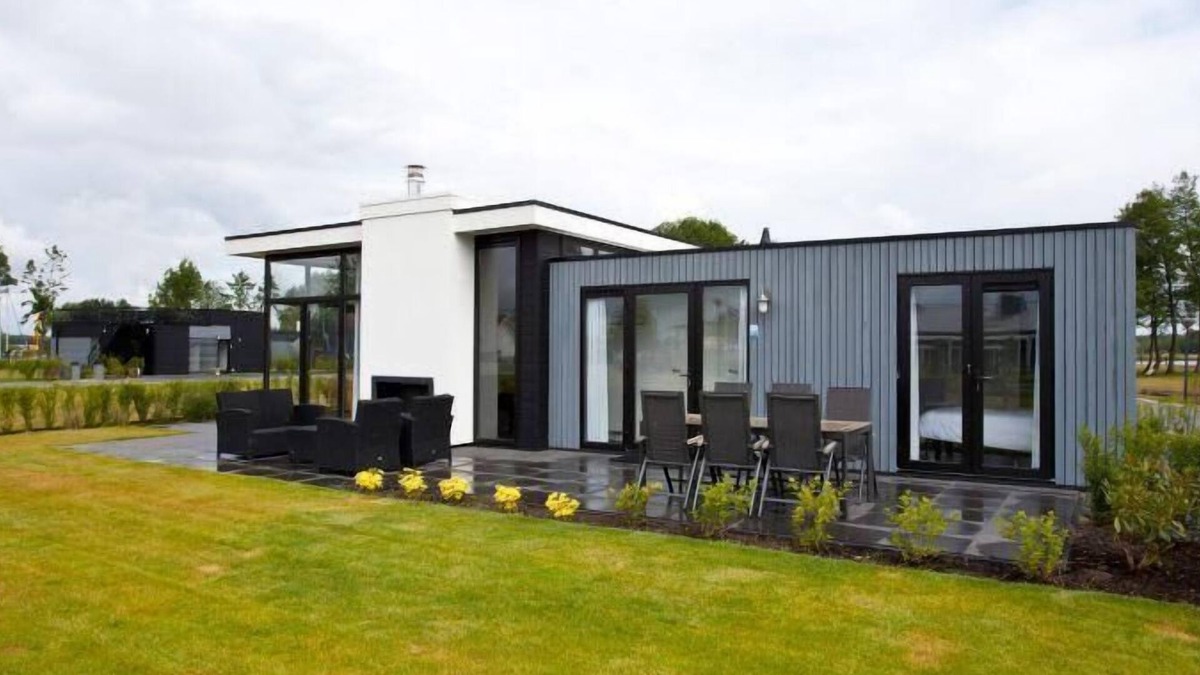 Nijkerk House | Chalet with 3 bedrooms and a terrace
