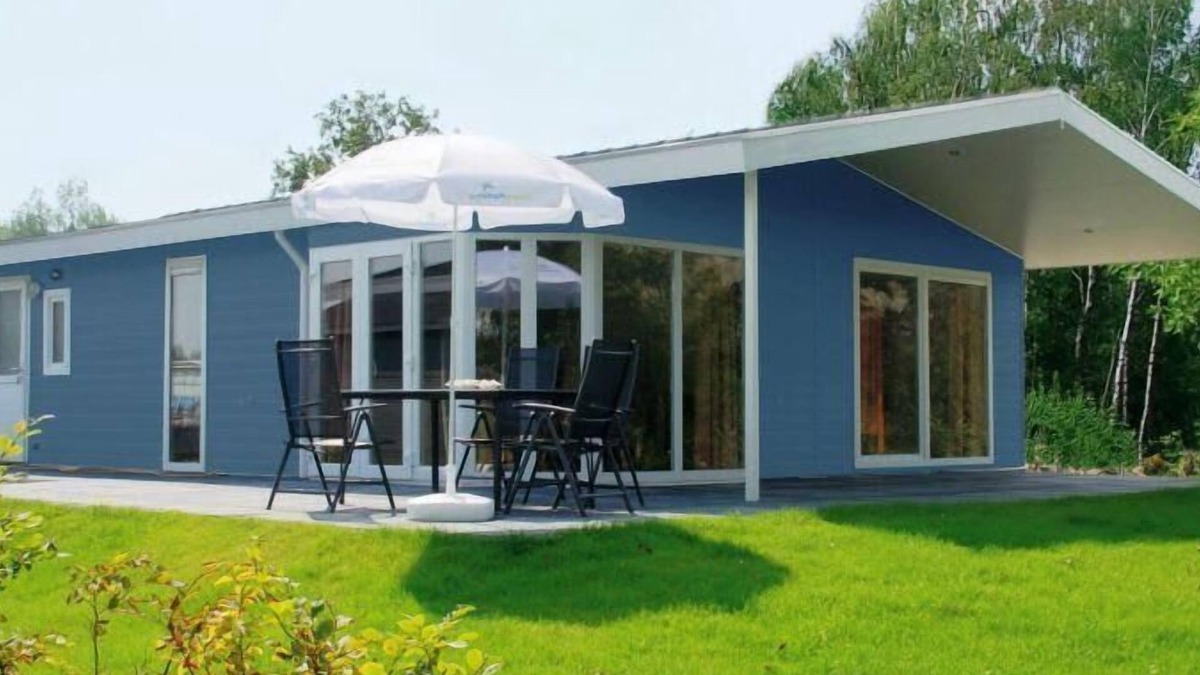 Nijkerk House | Chalet with 3 bedrooms and a terrace