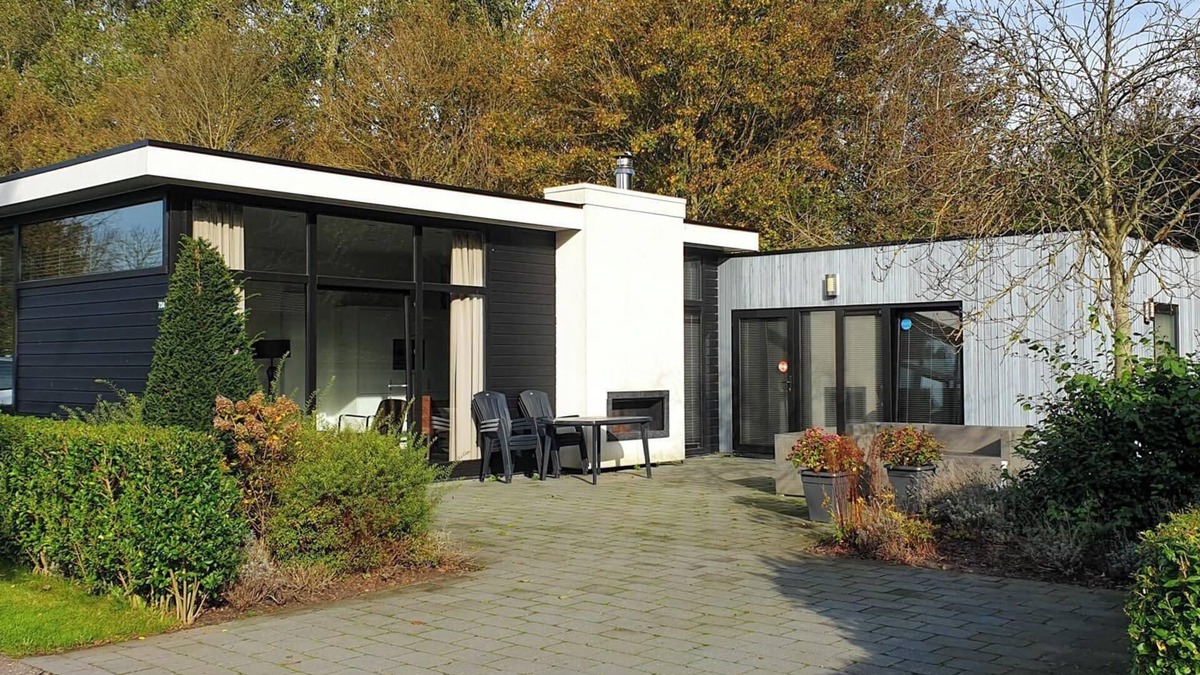 Municipality of Langedijk House | Chalet with 3 bedrooms and a terrace
