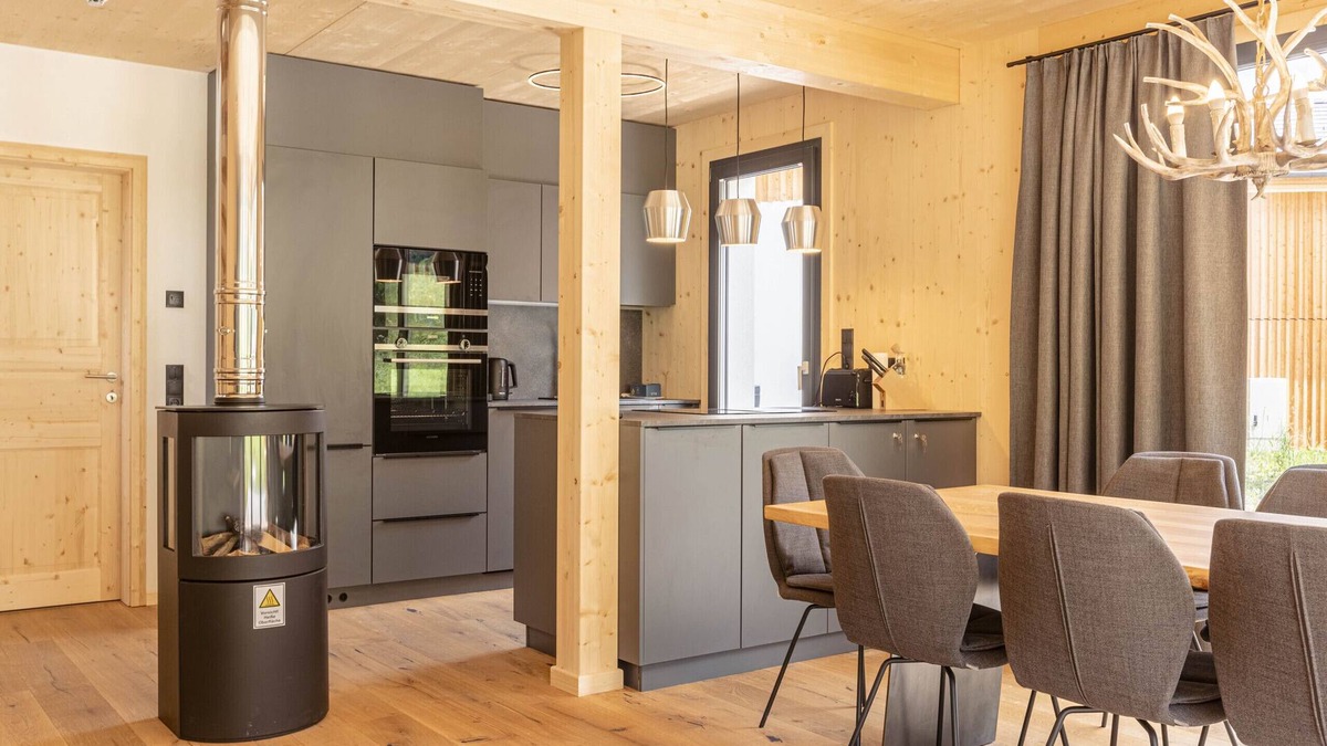 Biberwier Ski Chalet | Chalet with 4 bedrooms, sauna & fireplace